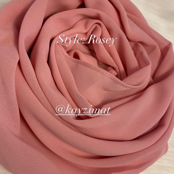 Chiffon hijabs - Picture 7 of 10